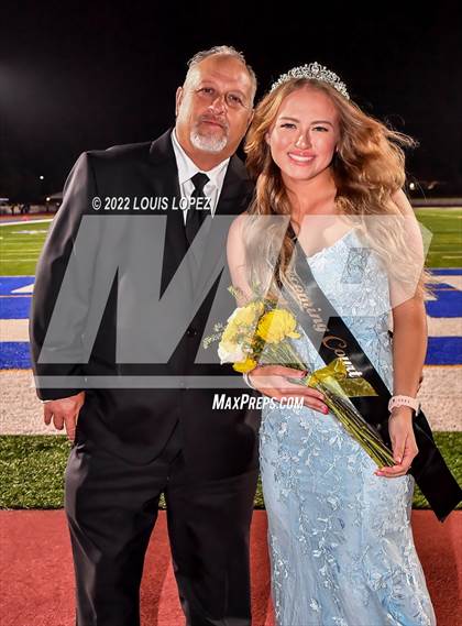 Thumbnail 1 in Bonita @ Charter Oak (Homecoming Game) photogallery.