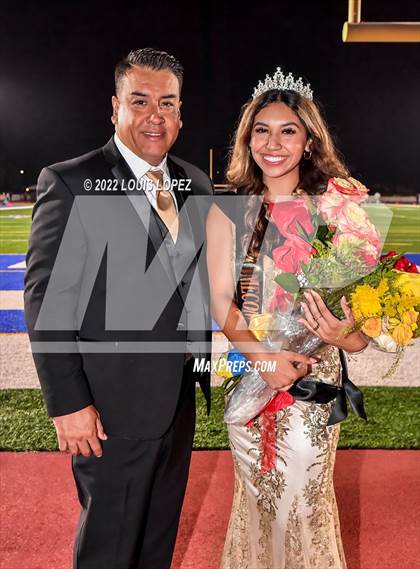 Thumbnail 3 in Bonita @ Charter Oak (Homecoming Game) photogallery.