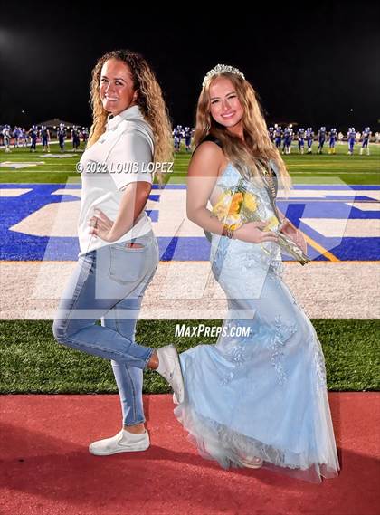 Thumbnail 2 in Bonita @ Charter Oak (Homecoming Game) photogallery.