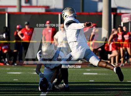 Thumbnail 3 in JV: St. John Bosco @ Mater Dei photogallery.