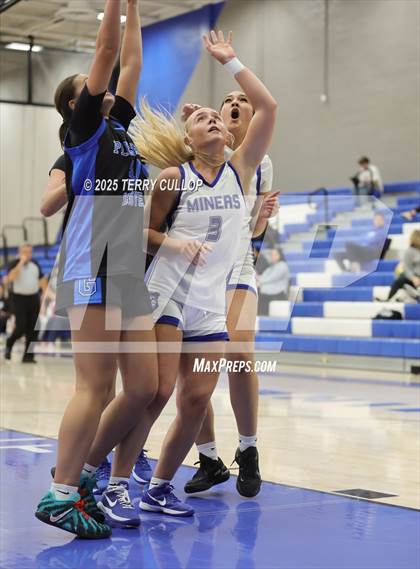 Thumbnail 3 in JV: Pleasant Grove @ Bingham photogallery.
