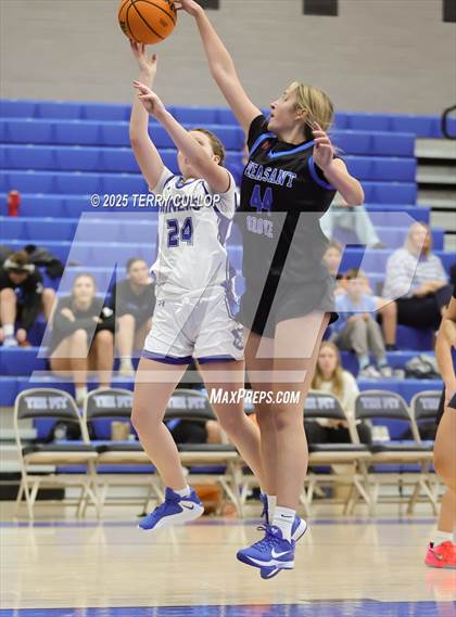 Thumbnail 2 in JV: Pleasant Grove @ Bingham photogallery.