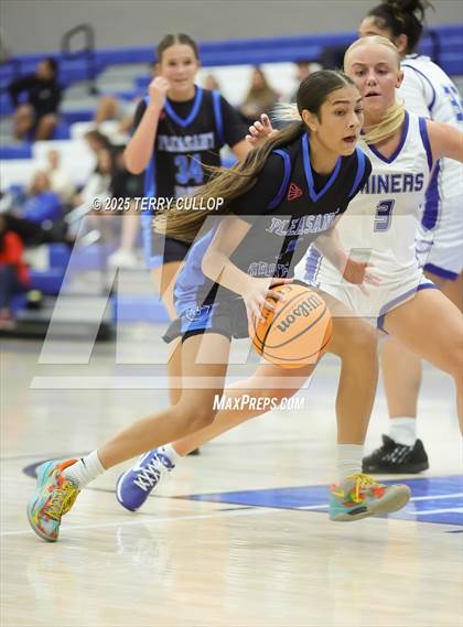 Thumbnail 1 in JV: Pleasant Grove @ Bingham photogallery.