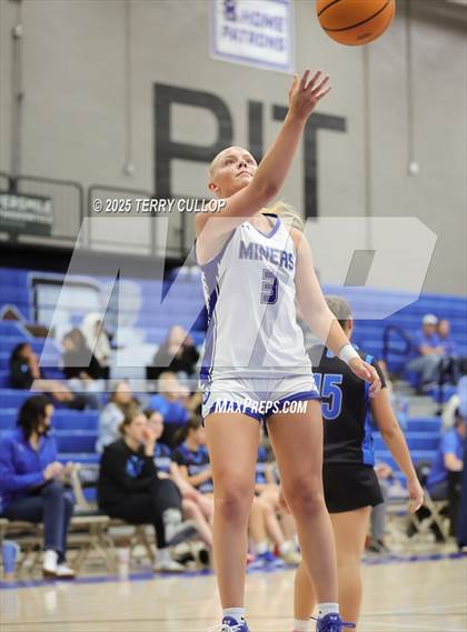 Thumbnail 2 in JV: Pleasant Grove @ Bingham photogallery.