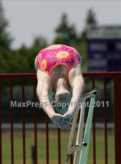Thumbnail 1 in CIF SJS Girls Varsity Diving Finals photogallery.