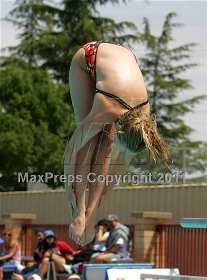Thumbnail 1 in CIF SJS Girls Varsity Diving Finals photogallery.