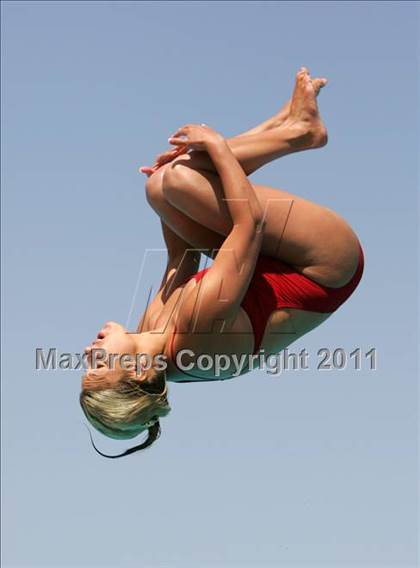 Thumbnail 3 in CIF SJS Girls Varsity Diving Finals photogallery.