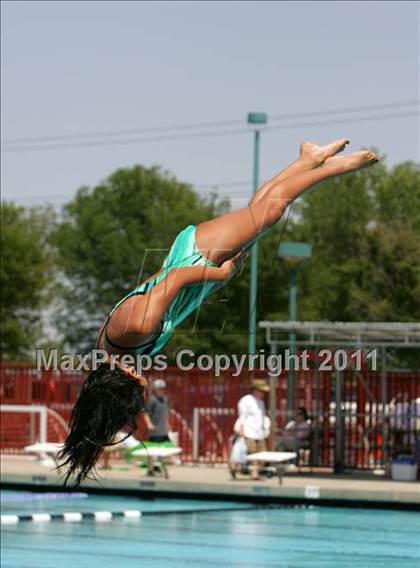 Thumbnail 3 in CIF SJS Girls Varsity Diving Finals photogallery.