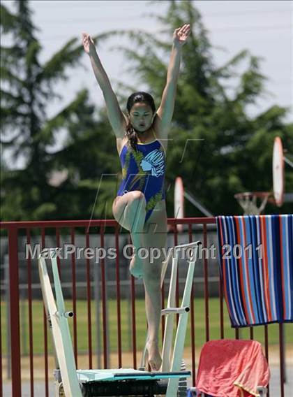 Thumbnail 3 in CIF SJS Girls Varsity Diving Finals photogallery.