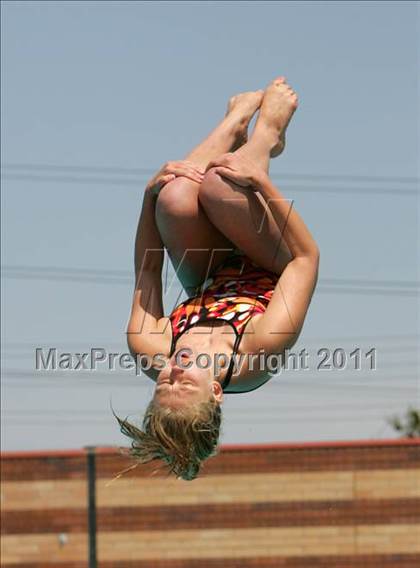 Thumbnail 2 in CIF SJS Girls Varsity Diving Finals photogallery.