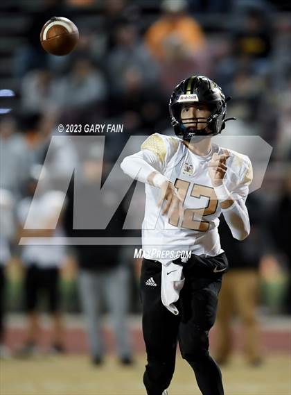 Thumbnail 2 in Stone Memorial @ Hixson (Class 4A Playoff) photogallery.