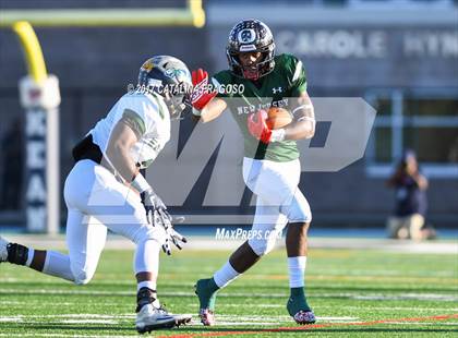Thumbnail 1 in Phil Simms All-Star Classic (North vs. South) photogallery.