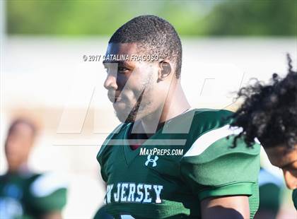 Thumbnail 3 in Phil Simms All-Star Classic (North vs. South) photogallery.