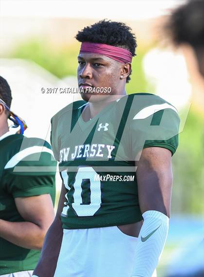 Thumbnail 1 in Phil Simms All-Star Classic (North vs. South) photogallery.