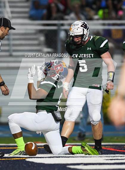 Thumbnail 3 in Phil Simms All-Star Classic (North vs. South) photogallery.