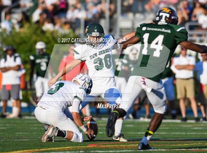 Thumbnail 3 in Phil Simms All-Star Classic (North vs. South) photogallery.