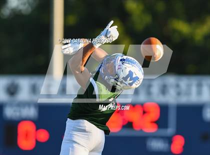 Thumbnail 3 in Phil Simms All-Star Classic (North vs. South) photogallery.