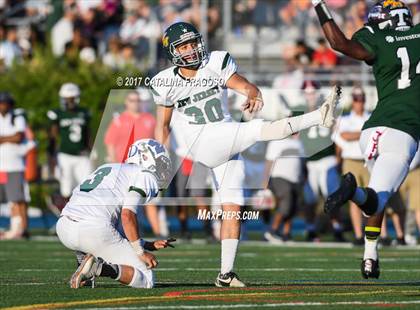 Thumbnail 2 in Phil Simms All-Star Classic (North vs. South) photogallery.