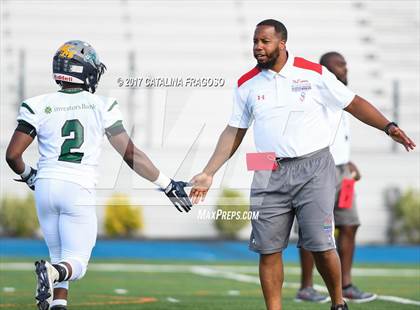 Thumbnail 2 in Phil Simms All-Star Classic (North vs. South) photogallery.