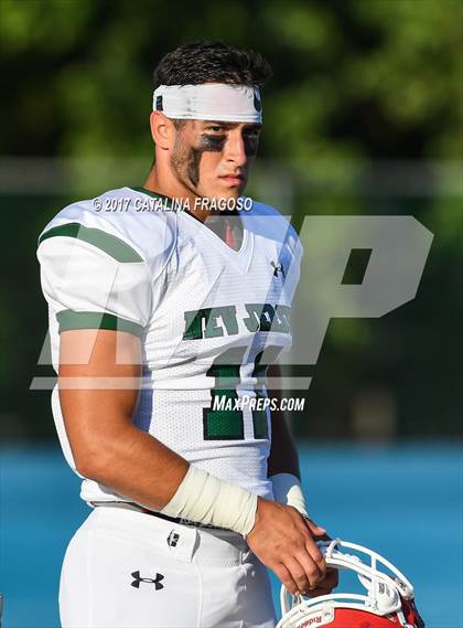 Thumbnail 1 in Phil Simms All-Star Classic (North vs. South) photogallery.