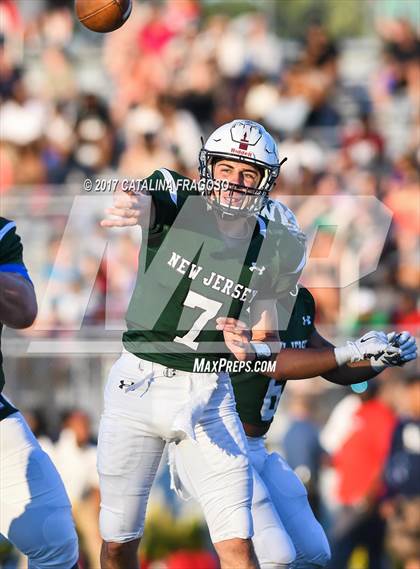 Thumbnail 3 in Phil Simms All-Star Classic (North vs. South) photogallery.