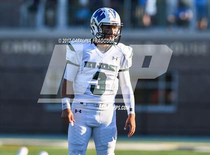 Thumbnail 3 in Phil Simms All-Star Classic (North vs. South) photogallery.