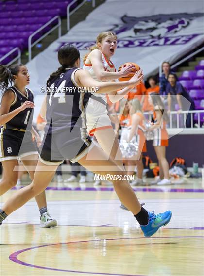 Thumbnail 1 in Davis vs. Skyridge (UHSAA 6A Semifinal) photogallery.
