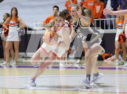 Thumbnail 1 in Davis vs. Skyridge (UHSAA 6A Semifinal) photogallery.