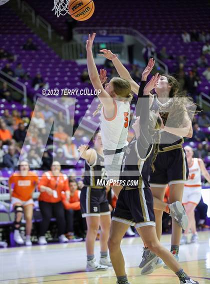 Thumbnail 2 in Davis vs. Skyridge (UHSAA 6A Semifinal) photogallery.