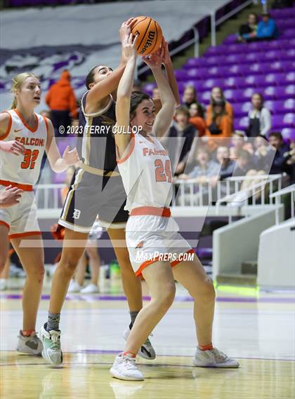 Thumbnail 3 in Davis vs. Skyridge (UHSAA 6A Semifinal) photogallery.