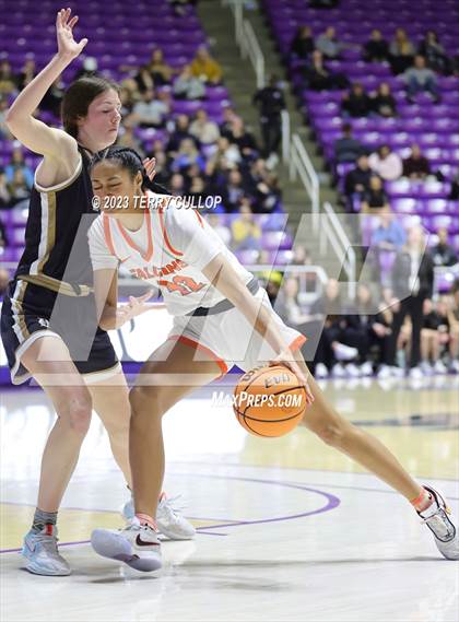 Thumbnail 1 in Davis vs. Skyridge (UHSAA 6A Semifinal) photogallery.