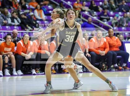 Thumbnail 2 in Davis vs. Skyridge (UHSAA 6A Semifinal) photogallery.