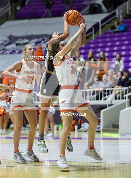 Thumbnail 2 in Davis vs. Skyridge (UHSAA 6A Semifinal) photogallery.