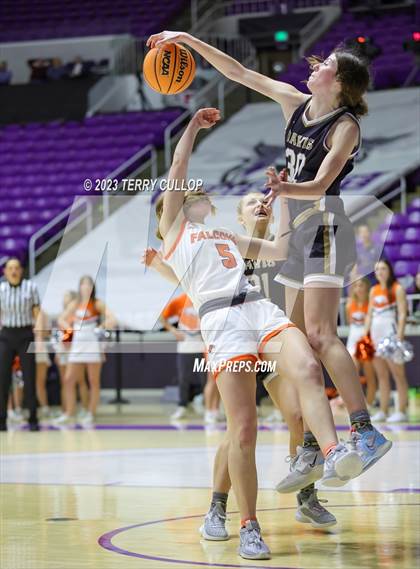 Thumbnail 1 in Davis vs. Skyridge (UHSAA 6A Semifinal) photogallery.