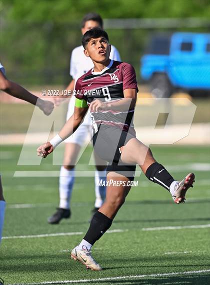 Thumbnail 3 in Dripping Springs vs Jordan (UIL 5A Boys Soccer State Semifinal) photogallery.