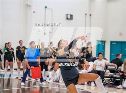 Thumbnail 3 in Mira Costa vs. Harrisburg (Durango Fall Classic) photogallery.