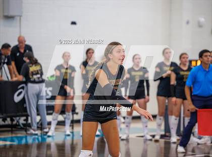 Thumbnail 2 in Mira Costa vs. Harrisburg (Durango Fall Classic) photogallery.