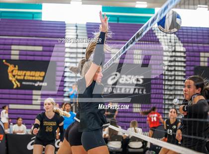 Thumbnail 3 in Mira Costa vs. Harrisburg (Durango Fall Classic) photogallery.