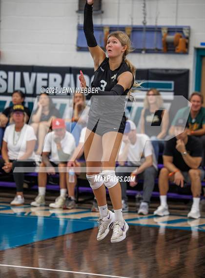 Thumbnail 2 in Mira Costa vs. Harrisburg (Durango Fall Classic) photogallery.
