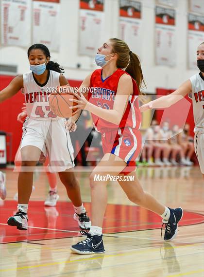 Thumbnail 1 in JV: Fairport @ Penfield photogallery.