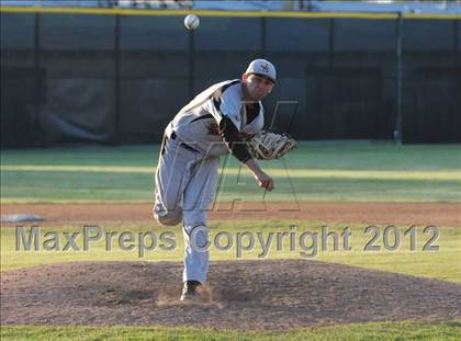 Thumbnail 3 in JSerra Catholic @ Servite photogallery.