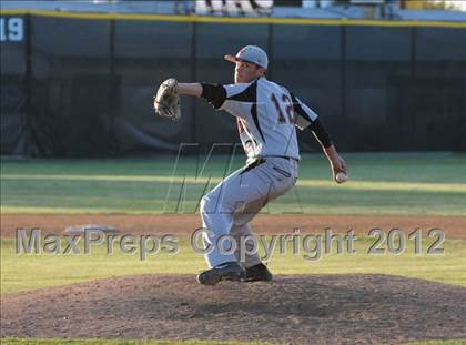 Thumbnail 3 in JSerra Catholic @ Servite photogallery.
