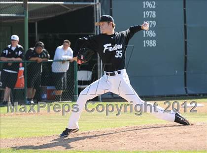 Thumbnail 1 in JSerra Catholic @ Servite photogallery.