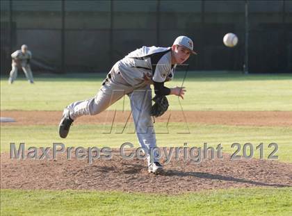 Thumbnail 3 in JSerra Catholic @ Servite photogallery.