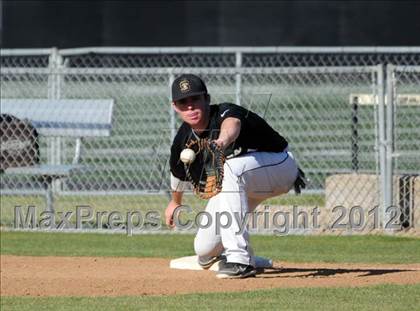 Thumbnail 2 in JSerra Catholic @ Servite photogallery.