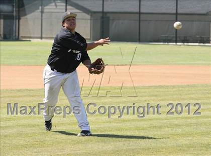 Thumbnail 3 in JSerra Catholic @ Servite photogallery.