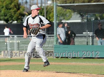 Thumbnail 3 in JSerra Catholic @ Servite photogallery.
