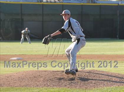 Thumbnail 2 in JSerra Catholic @ Servite photogallery.