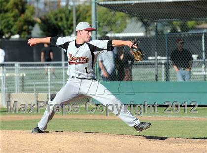 Thumbnail 2 in JSerra Catholic @ Servite photogallery.