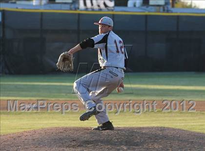 Thumbnail 2 in JSerra Catholic @ Servite photogallery.